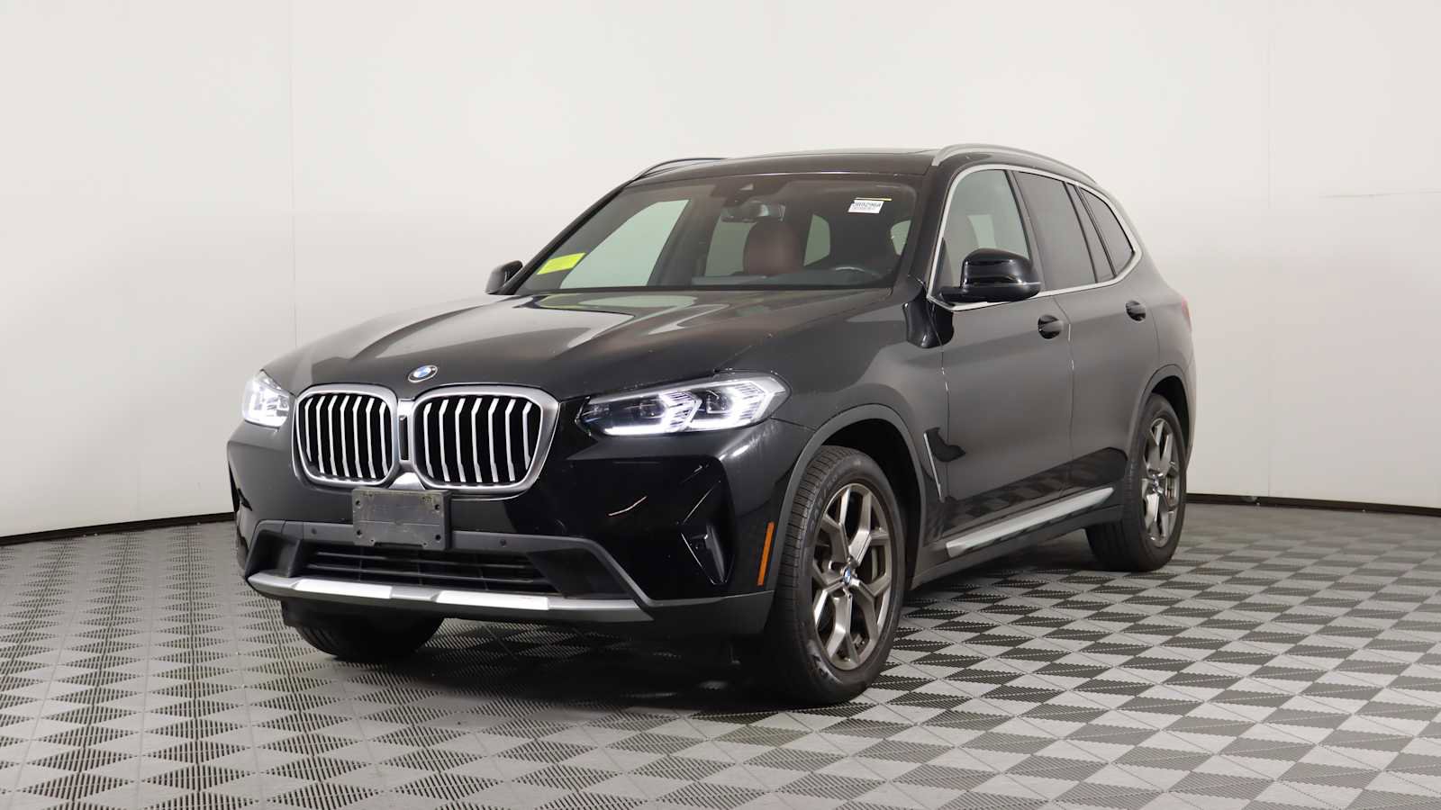 Used 2023 BMW X3 xDrive30i w/ Premium Package image 8
