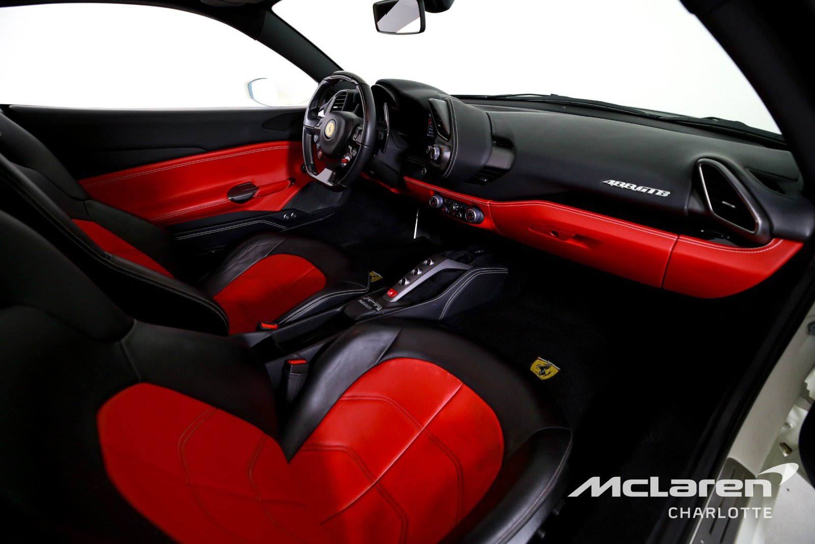 Used 2019 Ferrari 488 GTB RWD image 20
