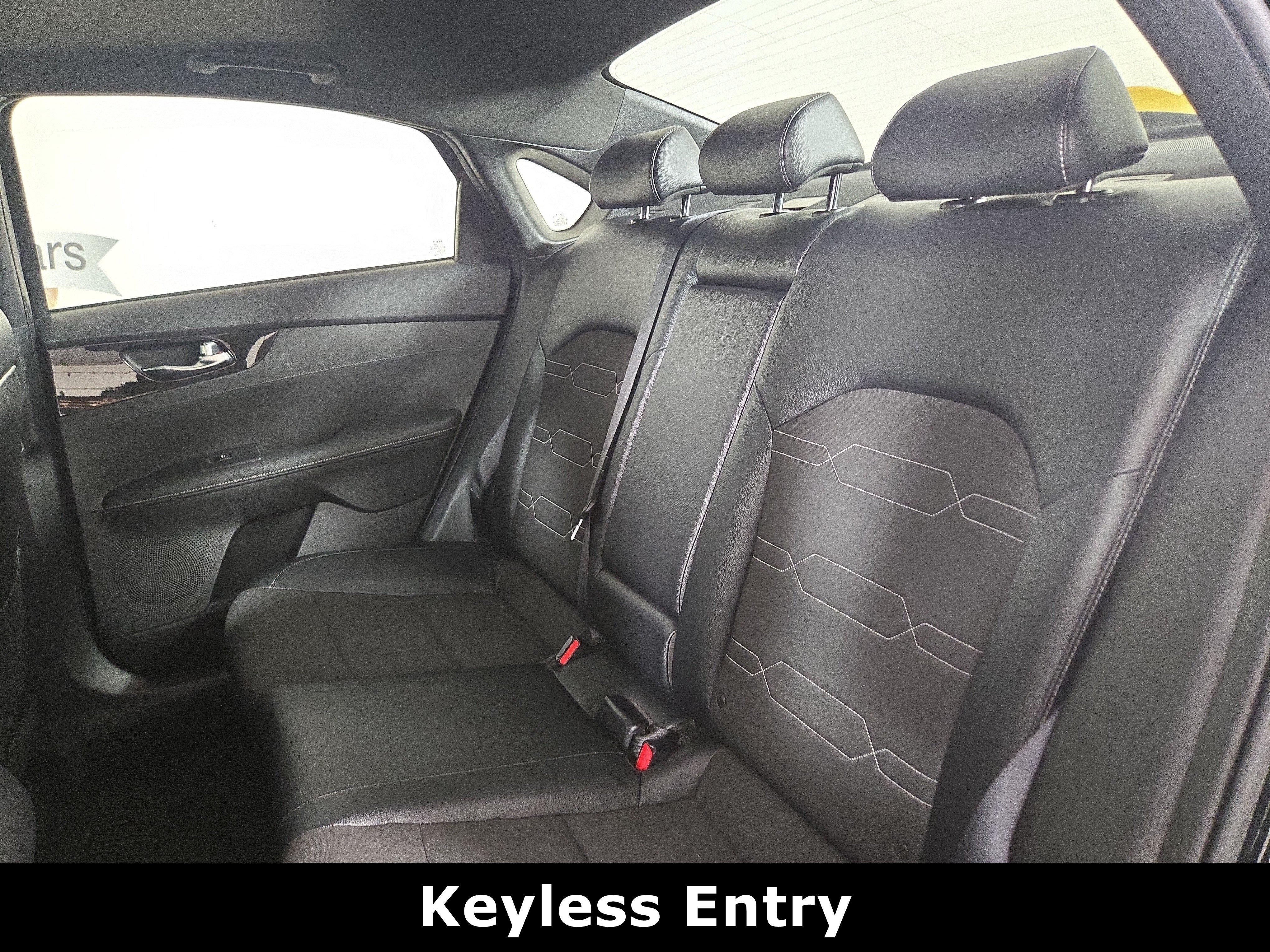 Used 2023 Kia Forte GT-Line w/ GT-Line Premium Package FWD image 12