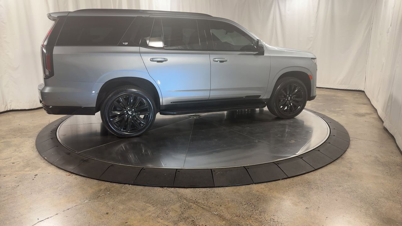 Used 2024 Cadillac Escalade Sport image 2