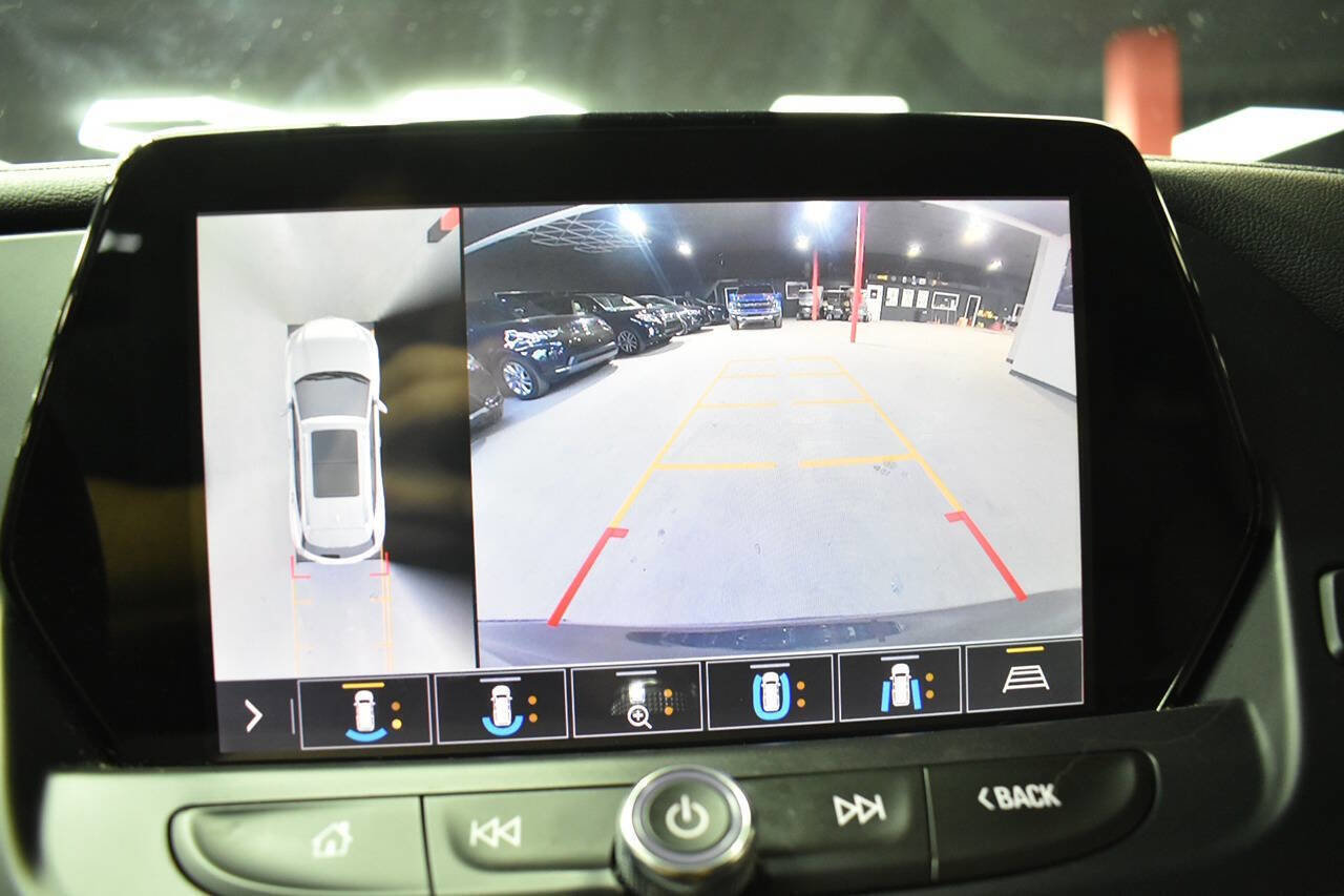 Used 2019 Chevrolet Blazer LT w/ Sound & Technology Package image 26