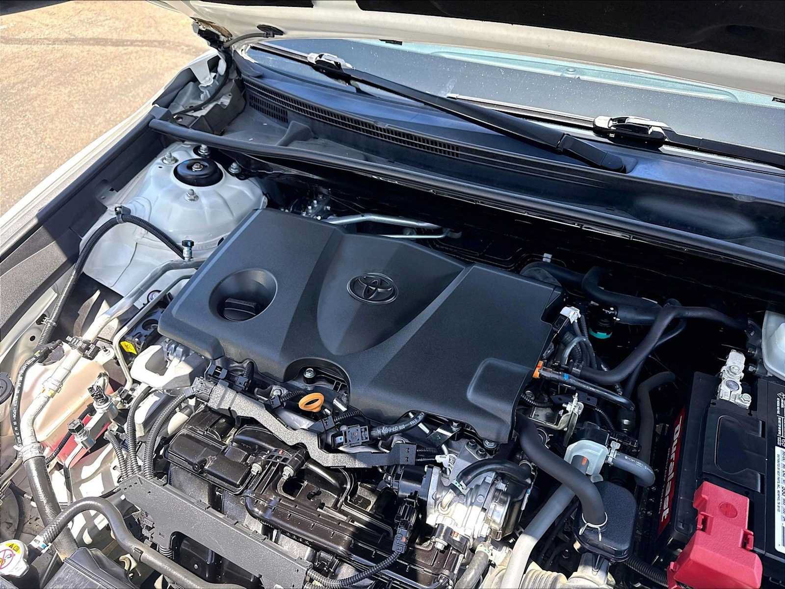 Used 2021 Toyota Camry SE w/ Carpet Mat Package (TMS) FWD image 32