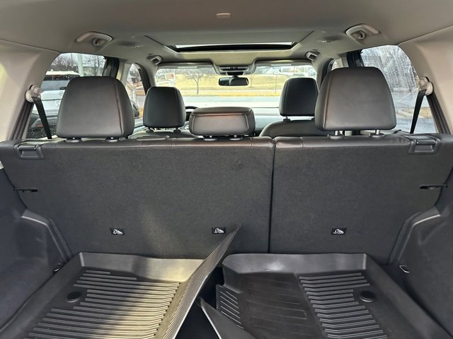 Certified 2022 Nissan Rogue SV w/ SV Premium Package image 19