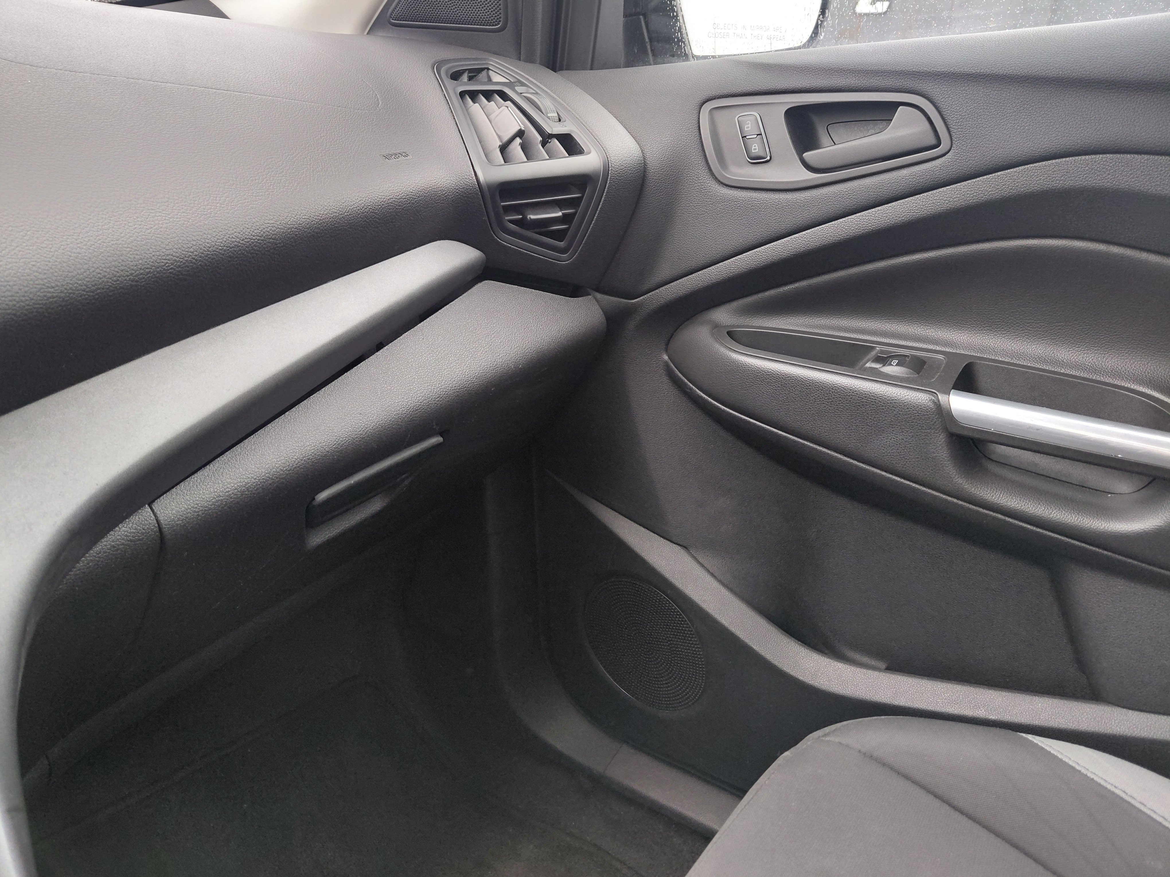 Used 2014 Ford Escape S FWD image 17