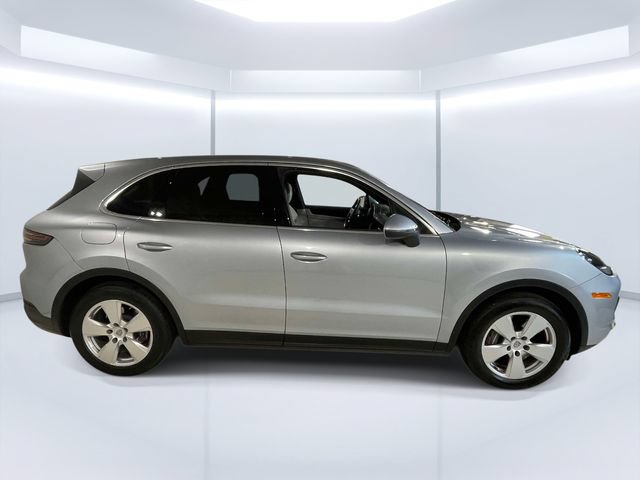 Certified 2022 Porsche Cayenne AWD/4WD image 8