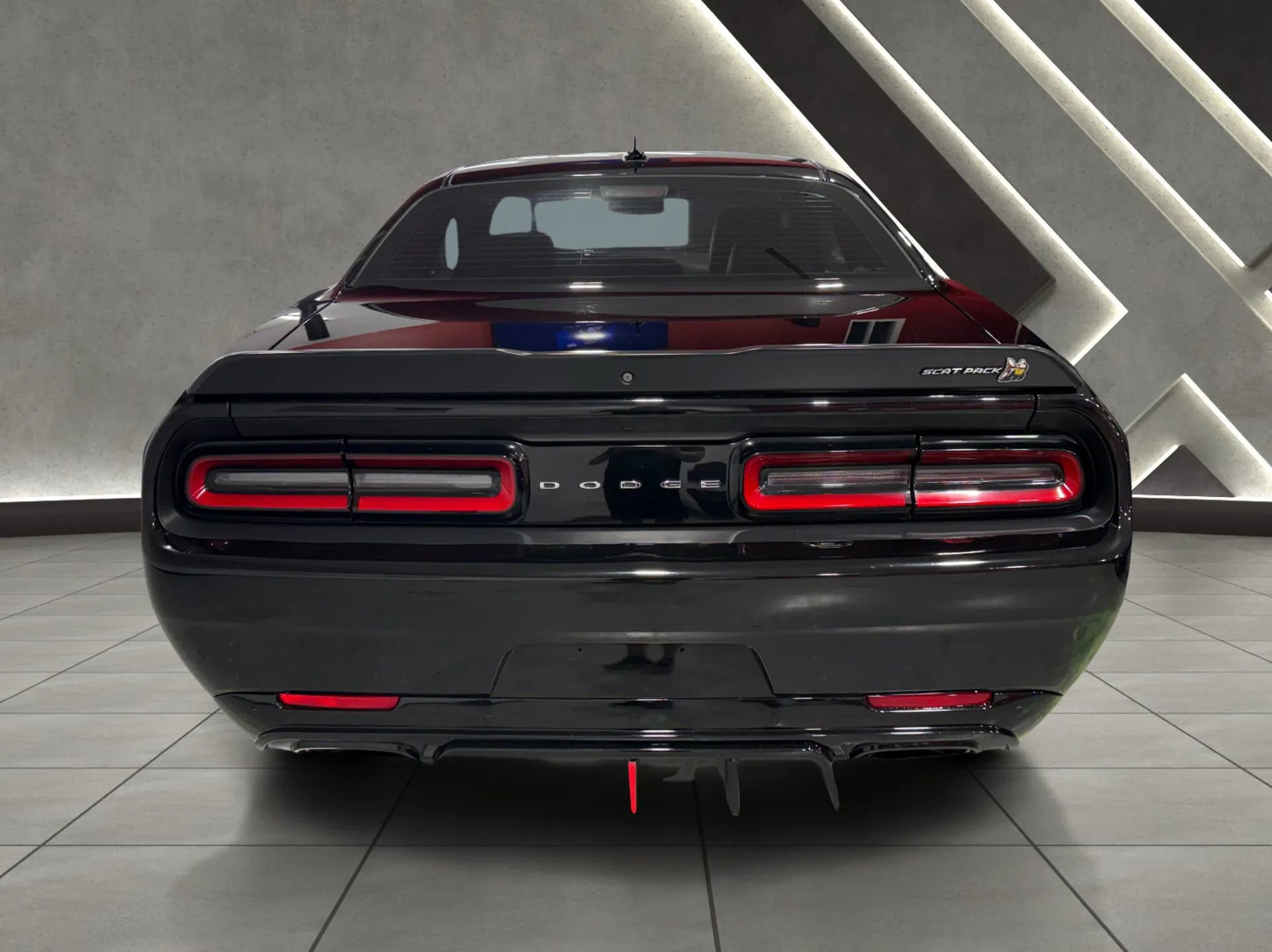 Used 2022 Dodge Challenger R/T Scat Pack w/ Plus Package RWD image 4