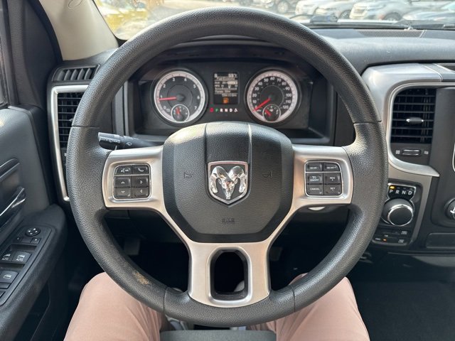 Used 2022 RAM 1500 Classic SLT image 22