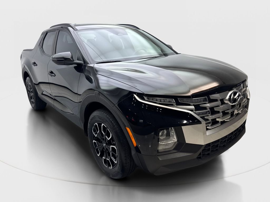 Used 2023 Hyundai Santa Cruz SEL w/ Activity Package FWD image 4
