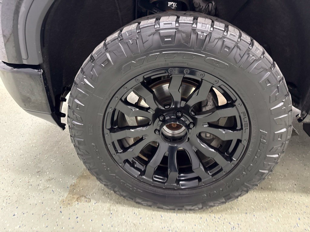 Used 2021 GMC Sierra 1500 Denali w/ Denali Carbonpro Edition AWD/4WD image 10