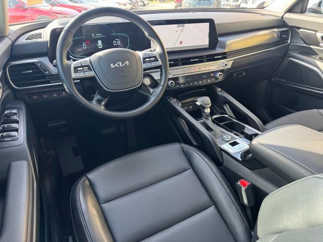 Used 2025 Kia Telluride S image 13