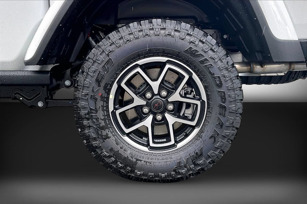 New 2026 Jeep Gladiator Rubicon AWD/4WD image 33