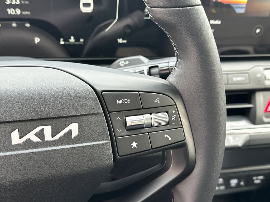 New 2025 Kia K4 EX FWD image 22