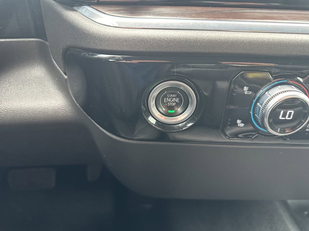 Certified 2024 GMC Sierra 1500 SLT image 6