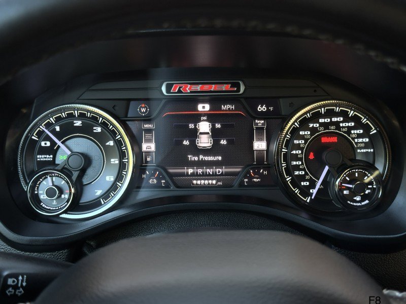 Used 2020 RAM 1500 Rebel image 17