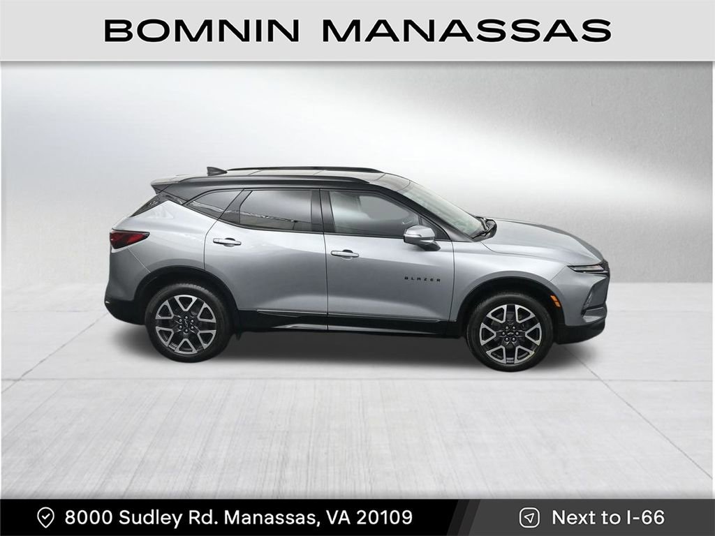 Used 2024 Chevrolet Blazer RS w/ Driver Confidence II Package image 27