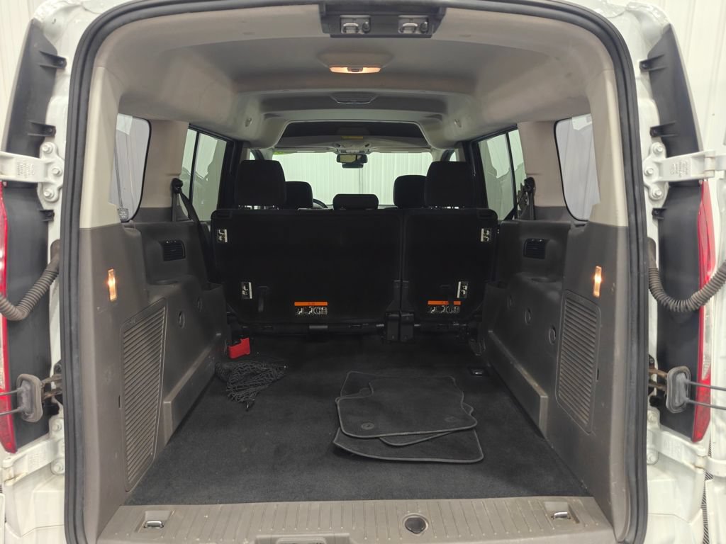 Used 2020 Ford Transit Connect XLT FWD image 26
