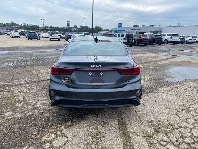 Used 2024 Kia Forte LXS image 5