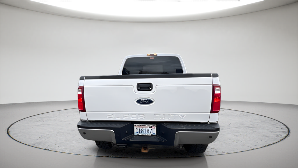 Used 2016 Ford F250 XLT w/ XLT Premium Package AWD/4WD image 4