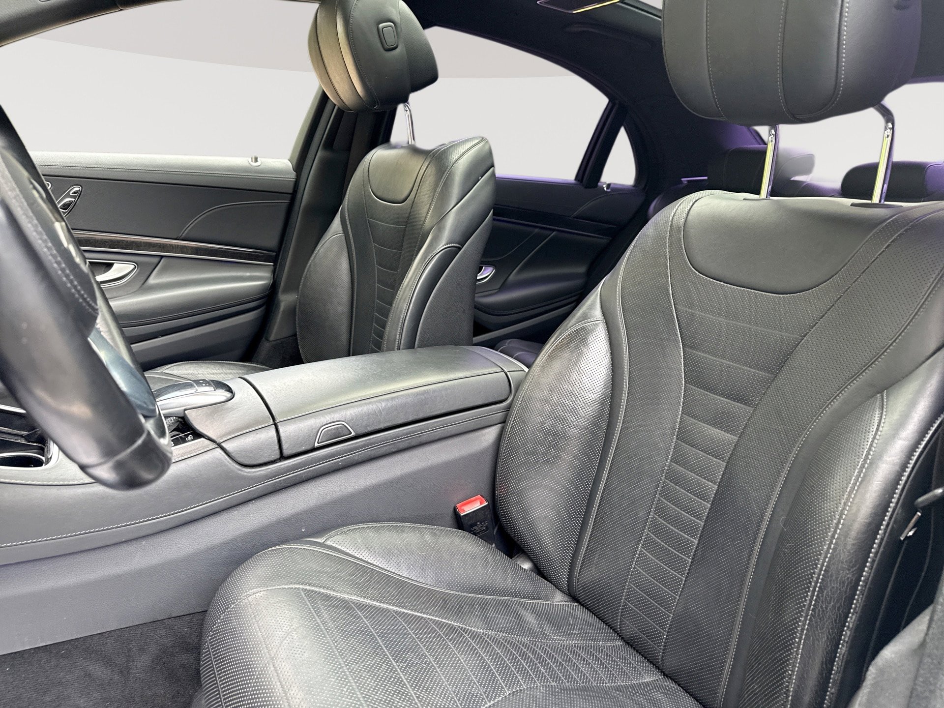 Used 2020 Mercedes-Benz S 560 Sedan image 13