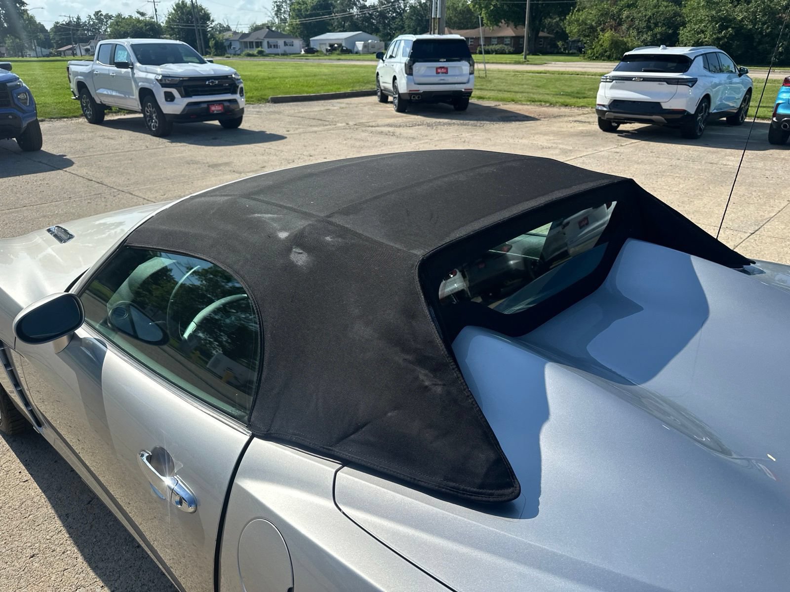 Used 2009 Saturn Sky RWD image 21