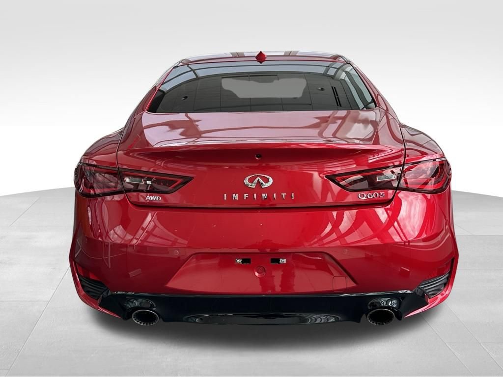 Used 2022 INFINITI Q60 Red Sport 400 w/ Cargo Package AWD/4WD image 9