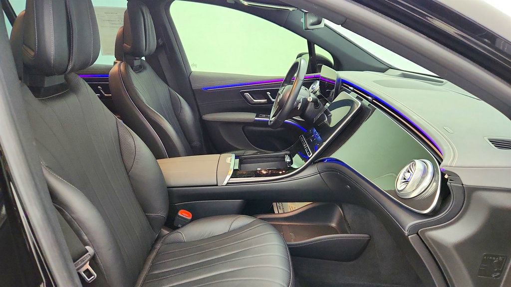 Used 2023 Mercedes-Benz EQS 450+ SUV image 22