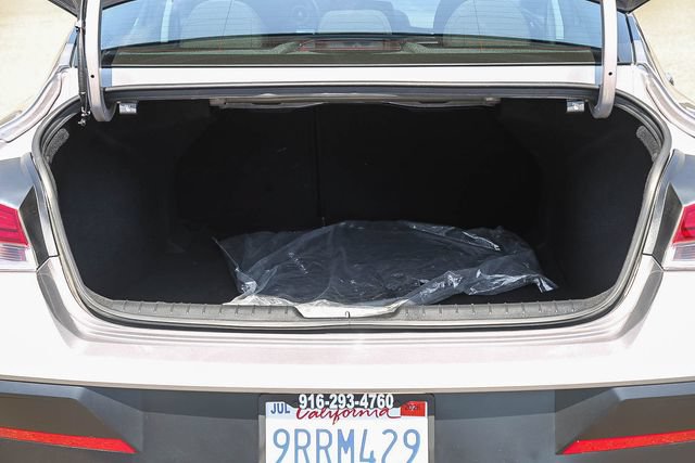 Certified 2025 Hyundai Elantra SEL FWD image 30