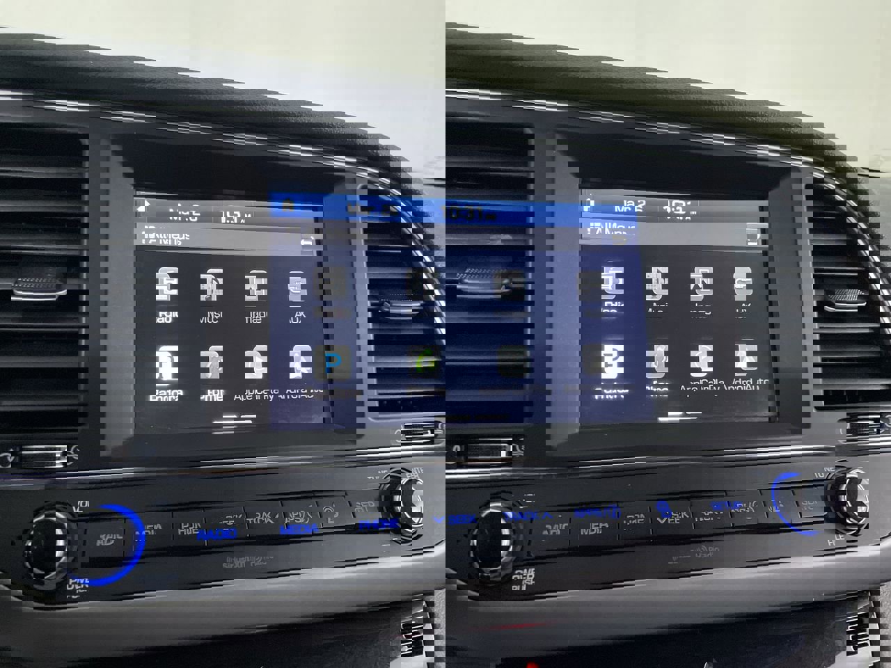 Used 2017 Hyundai Elantra Limited image 14