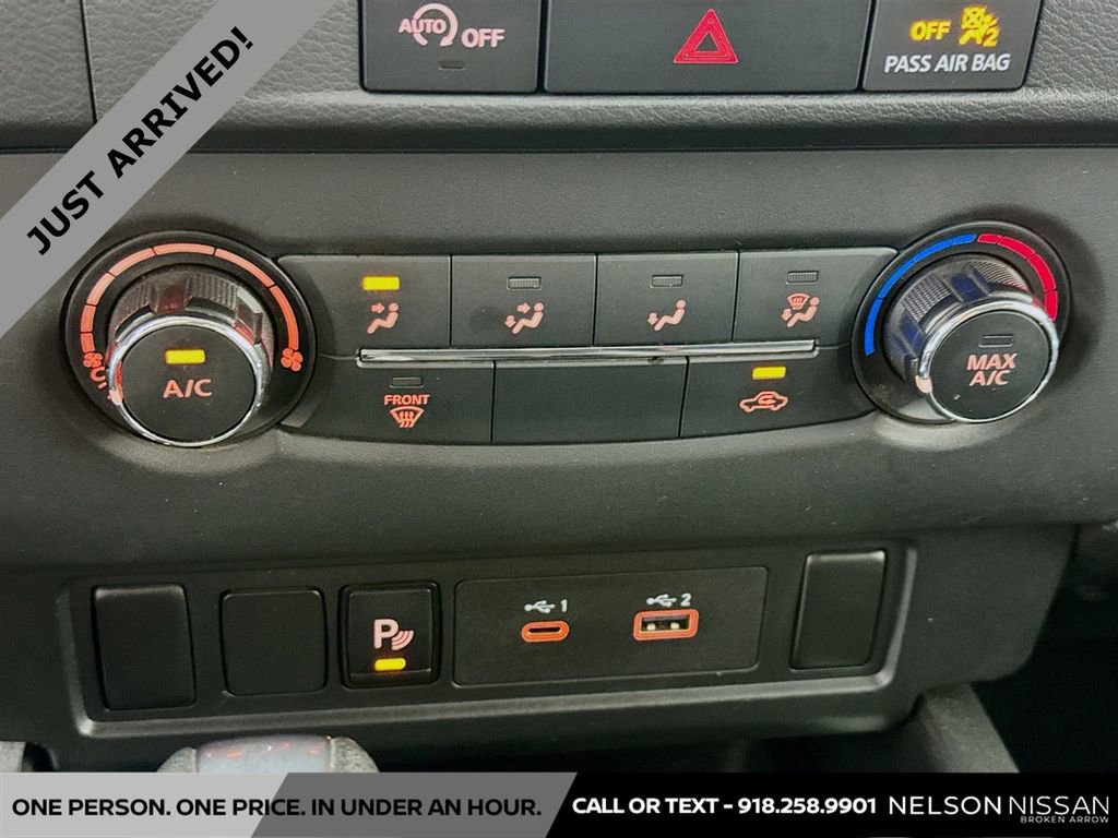 Used 2024 Nissan Frontier SV w/ Technology Package image 15