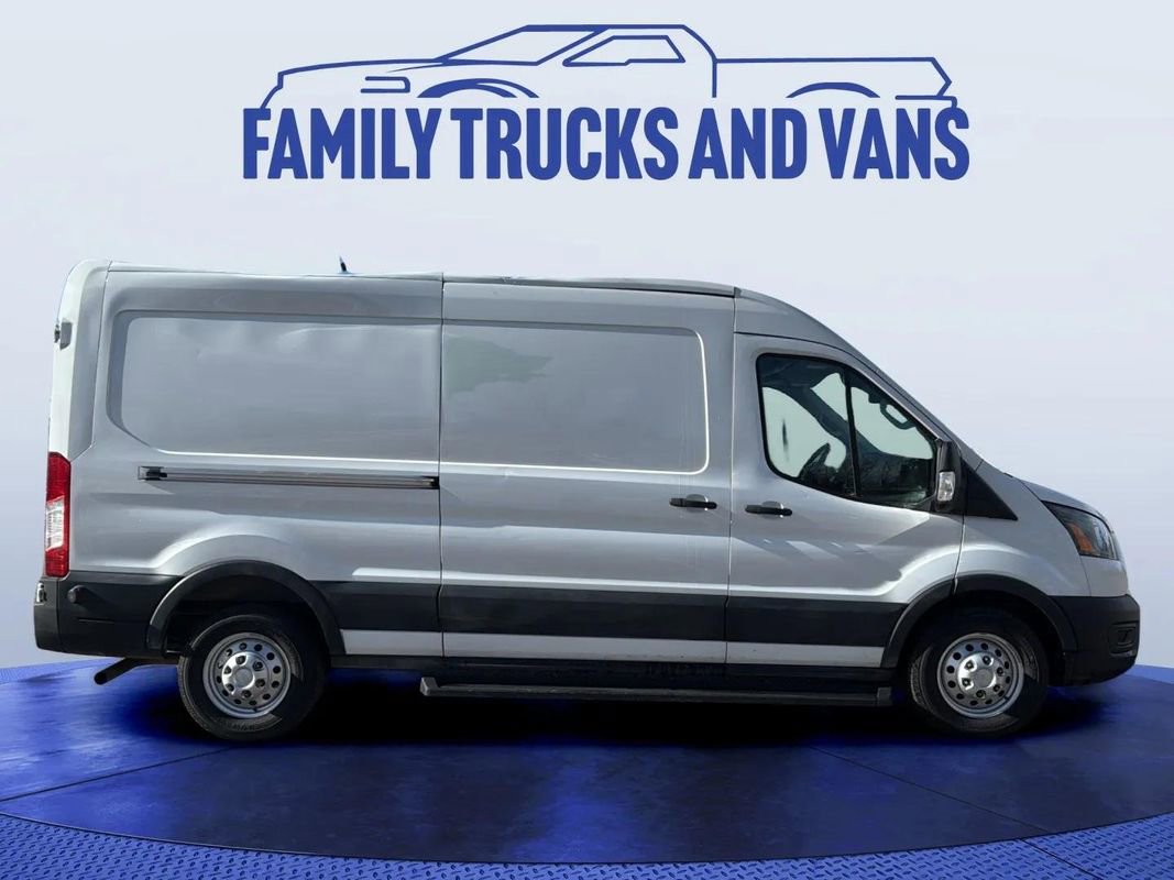Used 2023 Ford Transit 250 Medium Roof AWD image 6