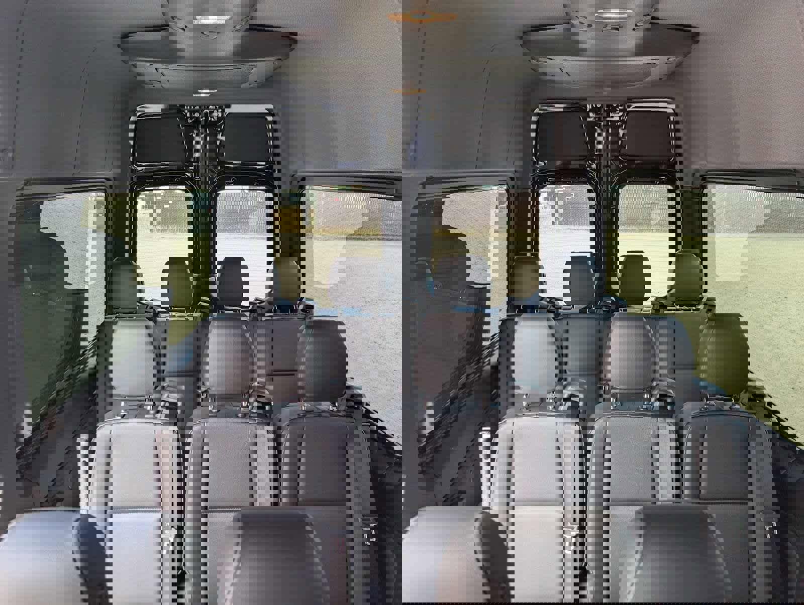 Used 2024 Mercedes-Benz Sprinter 2500 image 15