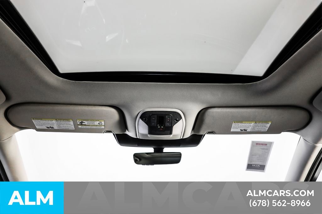 Used 2024 INFINITI QX60 Luxe AWD/4WD image 32