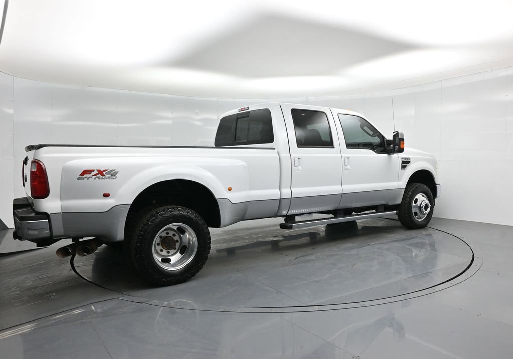 Used 2010 Ford F350 Lariat image 24
