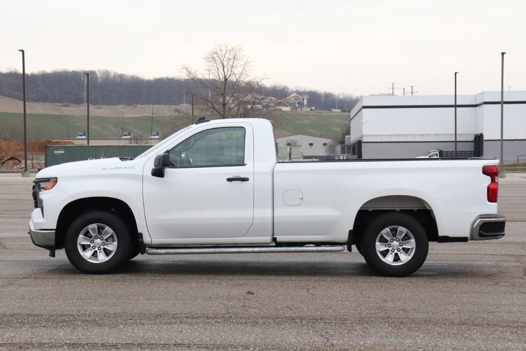 Used 2025 Chevrolet Silverado 1500 W/T RWD image 5