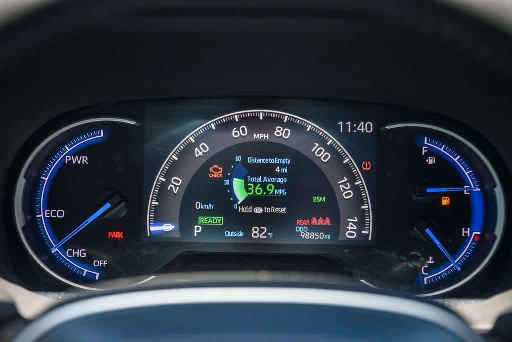 Used 2022 Toyota RAV4 XSE AWD/4WD image 23