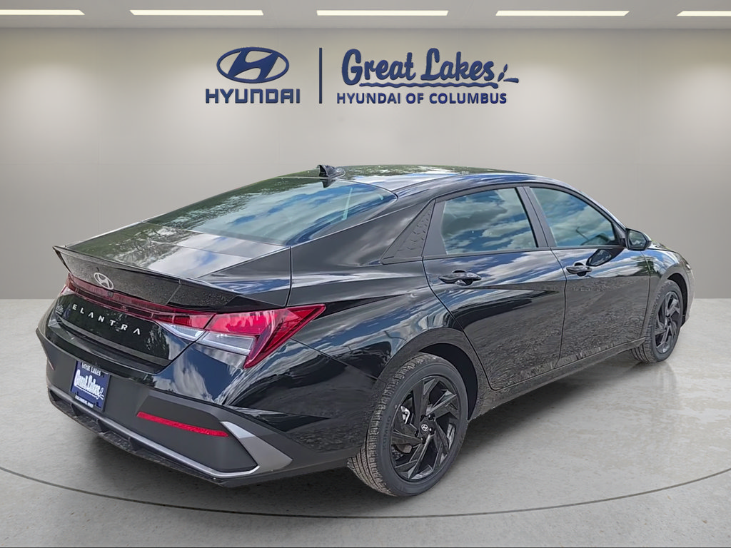 New 2026 Hyundai Elantra Sport FWD image 5