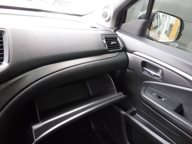 Used 2017 Honda Ridgeline RTL-T image 36