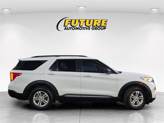 Certified 2024 Ford Explorer XLT w/ Equipment Group 202A image 3