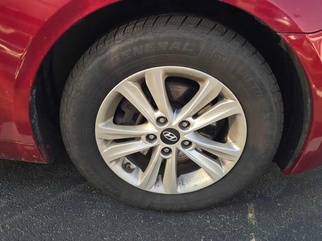 Used 2013 Hyundai Sonata GLS image 4