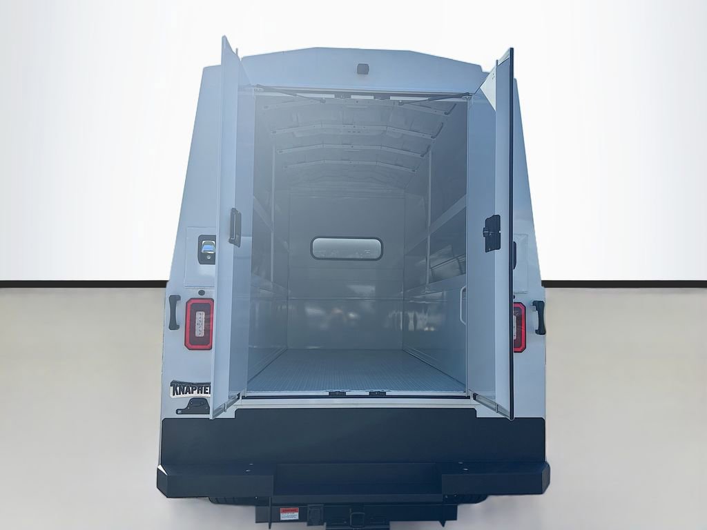 Used 2023 Mercedes-Benz Sprinter 3500 w/ Acoustic Package image 9