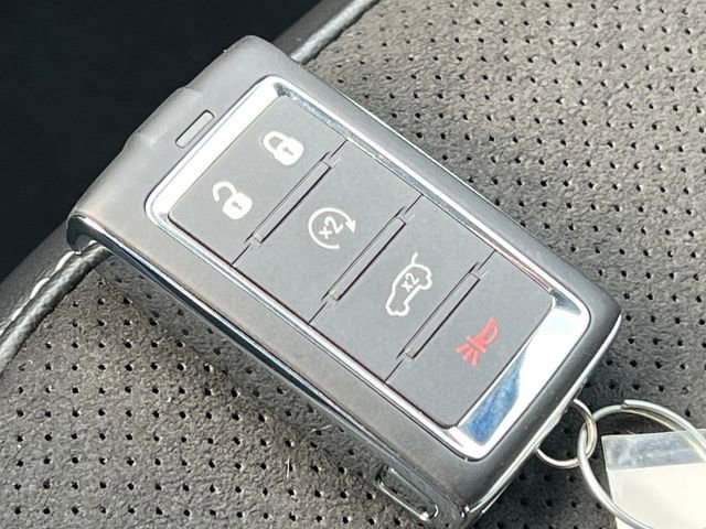 New 2026 Jeep Grand Cherokee Altitude image 28