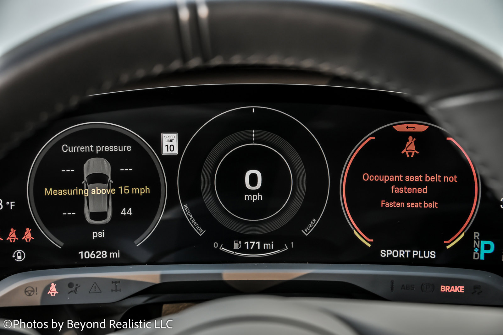 Used 2024 Porsche Taycan Turbo image 32