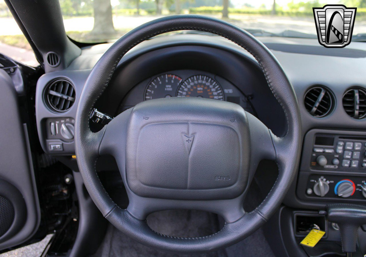 Used 1997 Pontiac Firebird Trans Am image 23