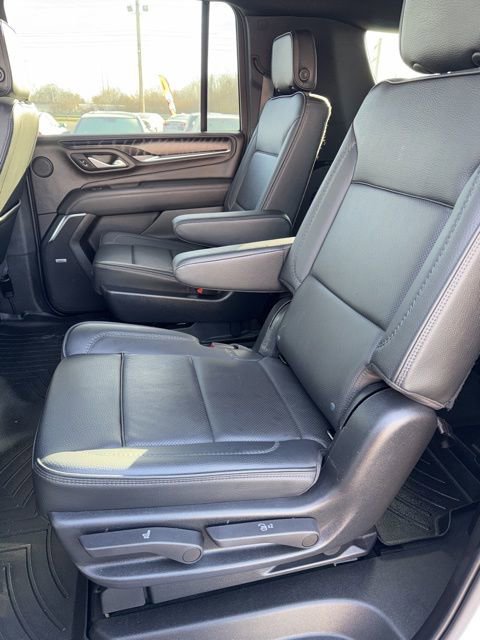 Used 2022 GMC Yukon XL Denali image 11