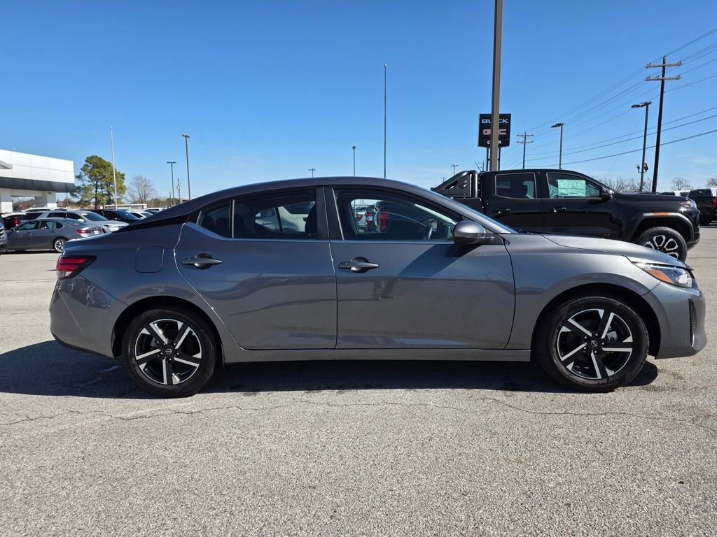 Used 2025 Nissan Sentra SV image 8