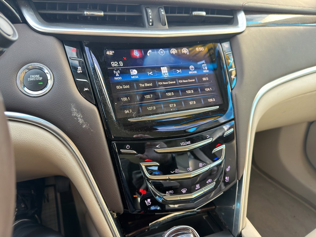 Used 2016 Cadillac XTS Premium image 19