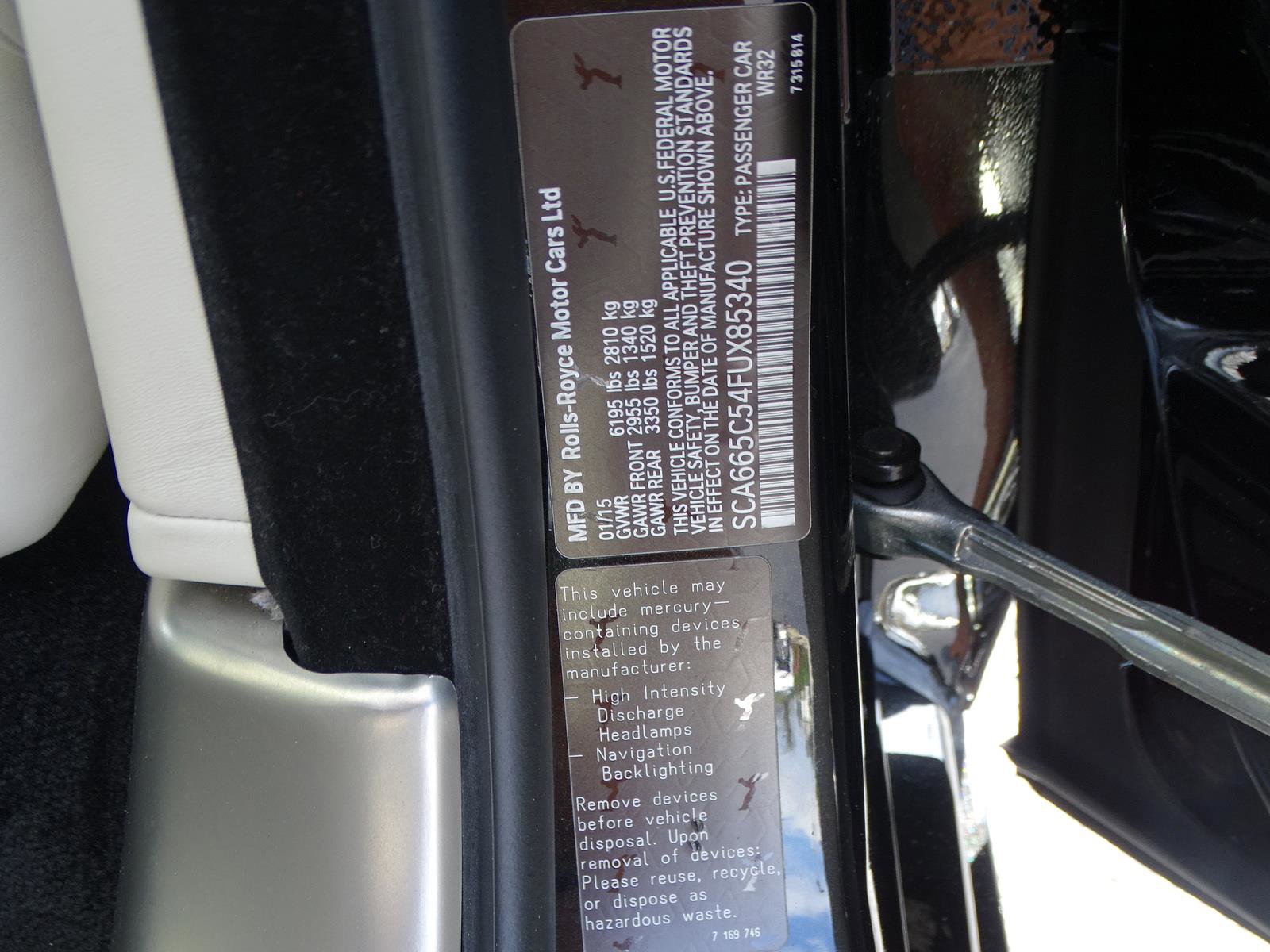Used 2015 Rolls-Royce Wraith RWD image 32