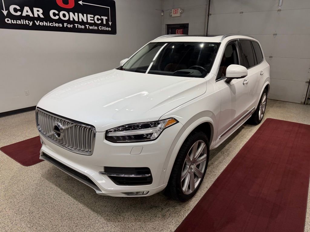Used 2018 Volvo XC90 T6 Inscription w/ Convenience Package AWD/4WD image 3