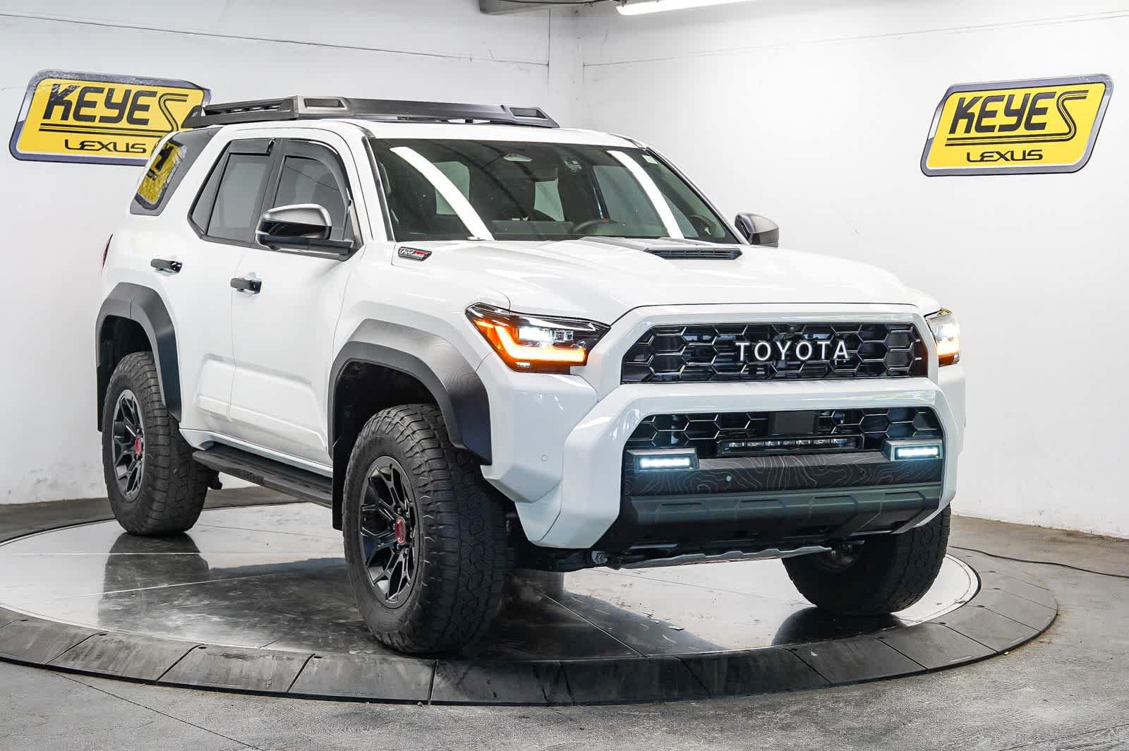 Used 2025 Toyota 4Runner TRD Pro AWD/4WD image 5