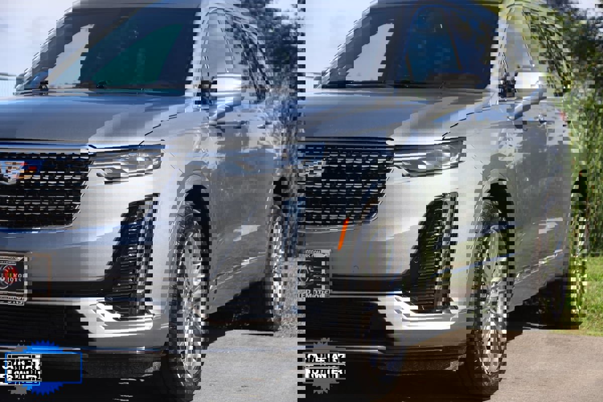 Used 2023 Cadillac XT6 Premium Luxury image 78